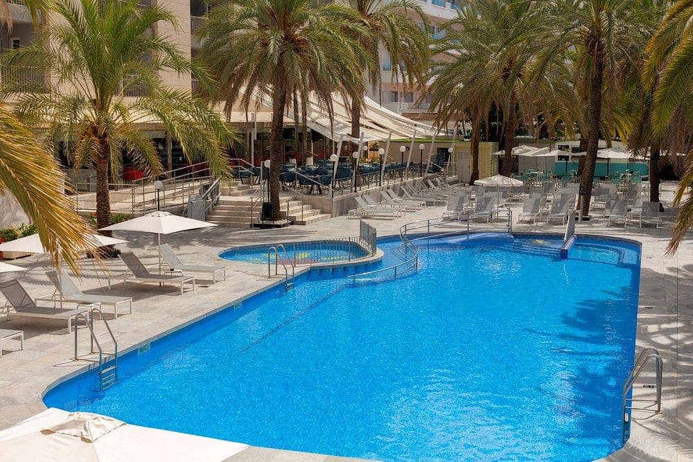 HOTEL COSMOPOLITAN - zdjęcie 33