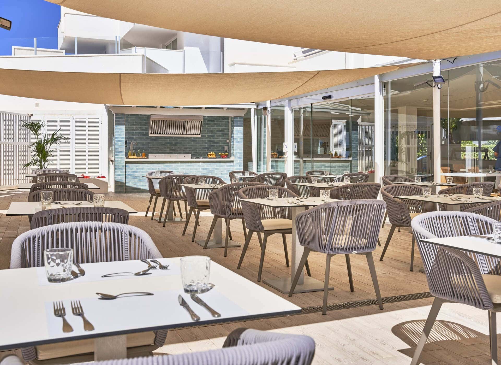 Globales Cala Bona Suites - zdjęcie 26