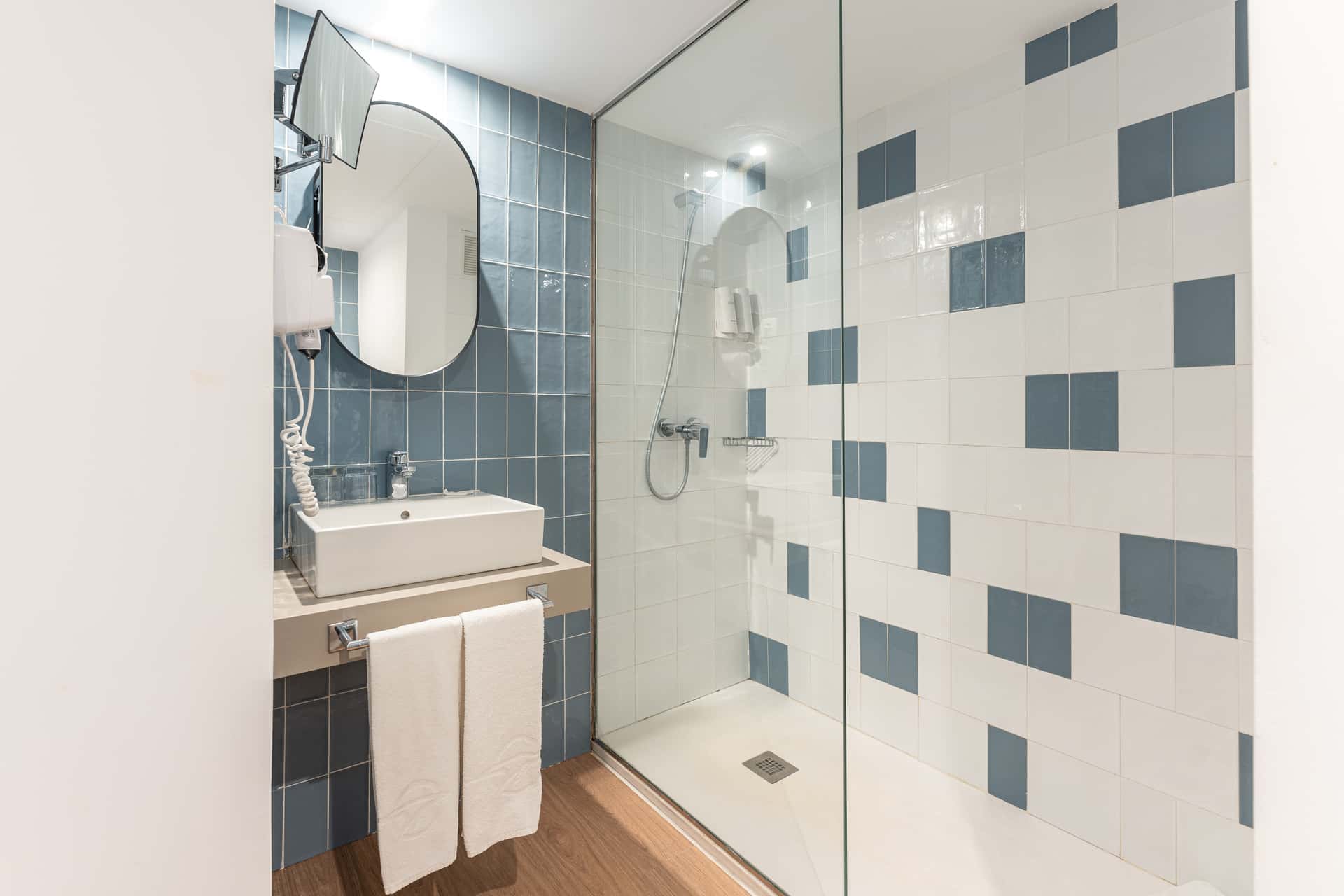 Globales Cala Bona Suites - zdjęcie 15