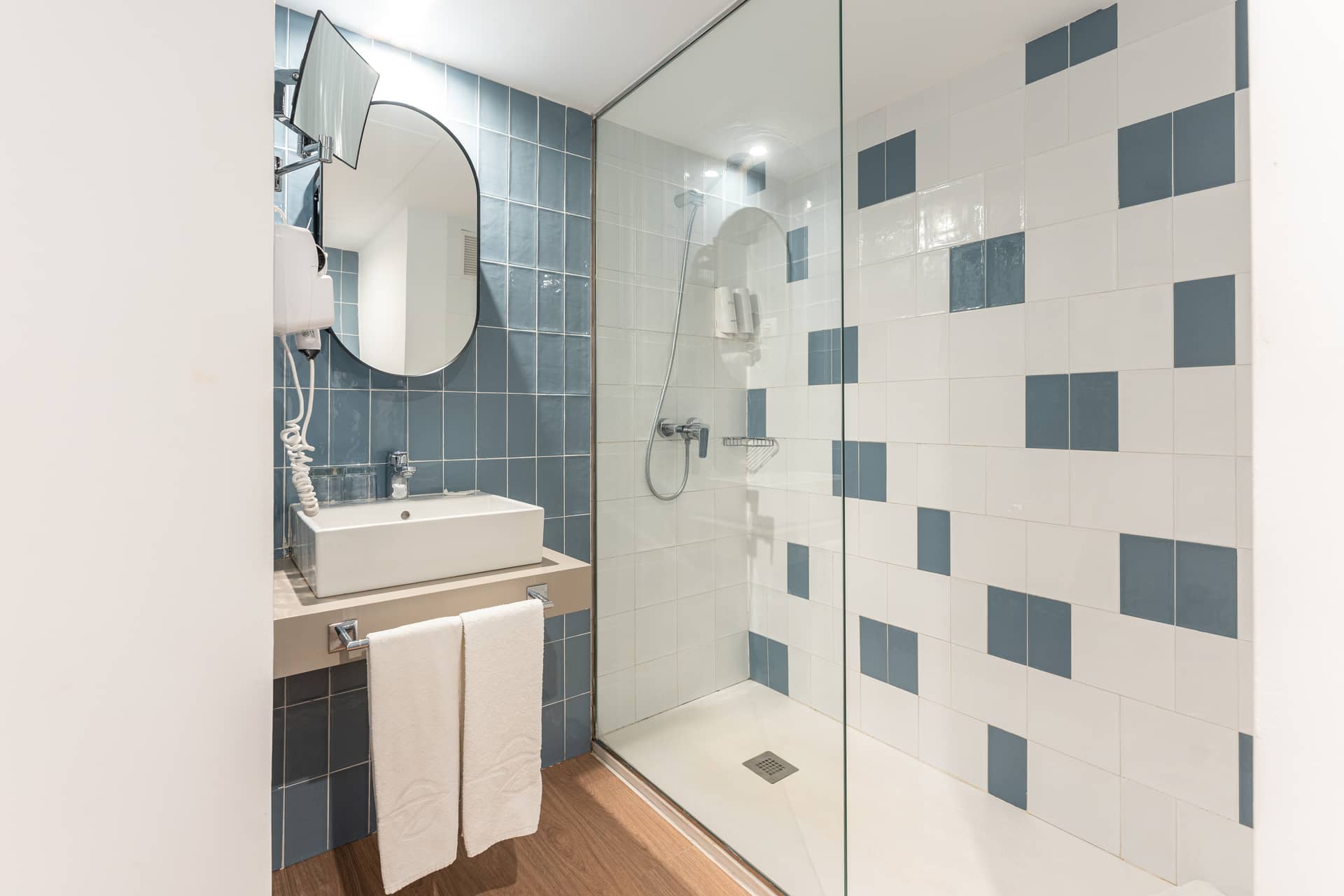 Globales Cala Bona Suites - zdjęcie 15