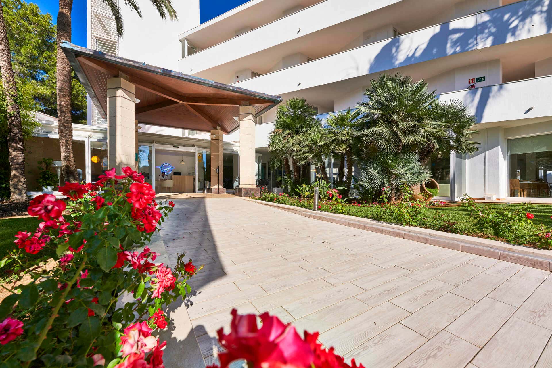 Globales Cala Bona Suites - zdjęcie 7