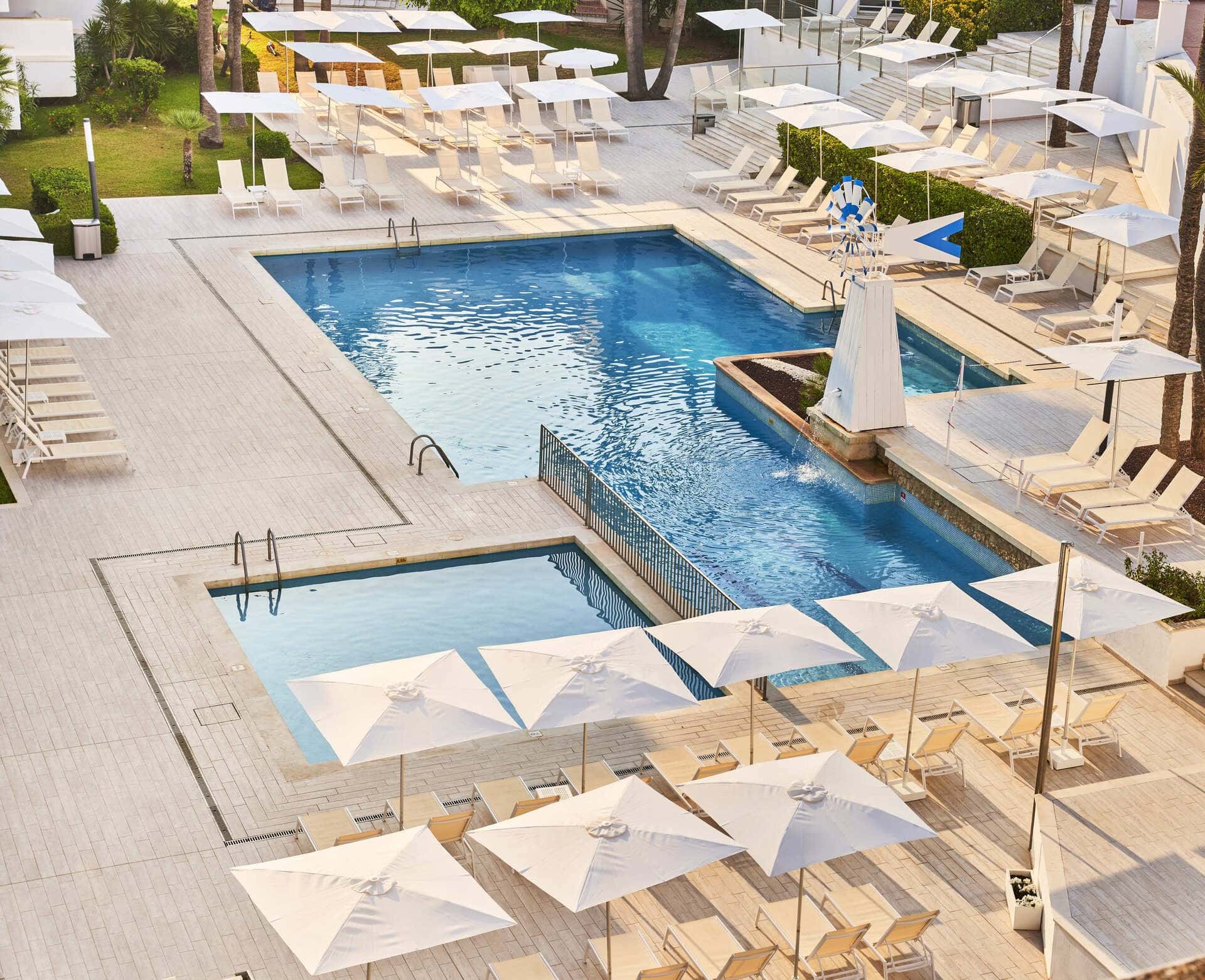 Globales Cala Bona Suites - zdjęcie 32