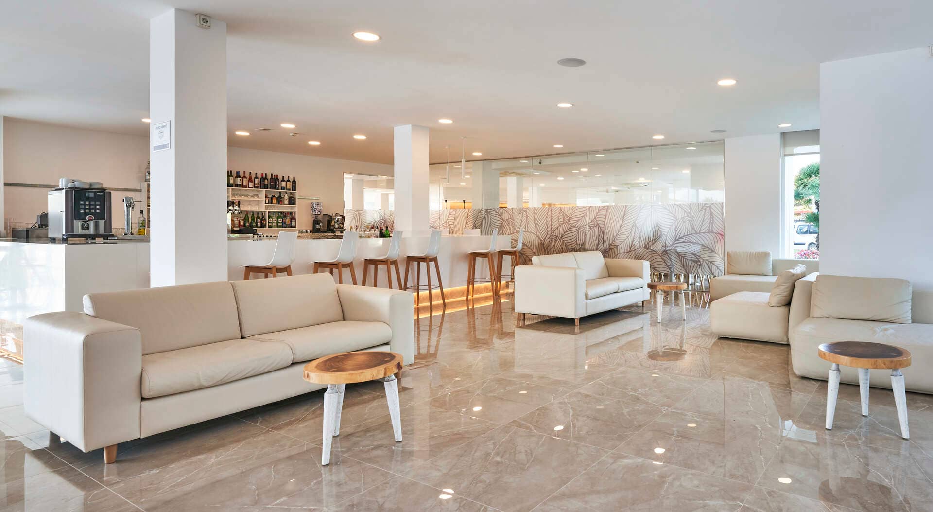 Globales Cala Bona Suites - zdjęcie 16