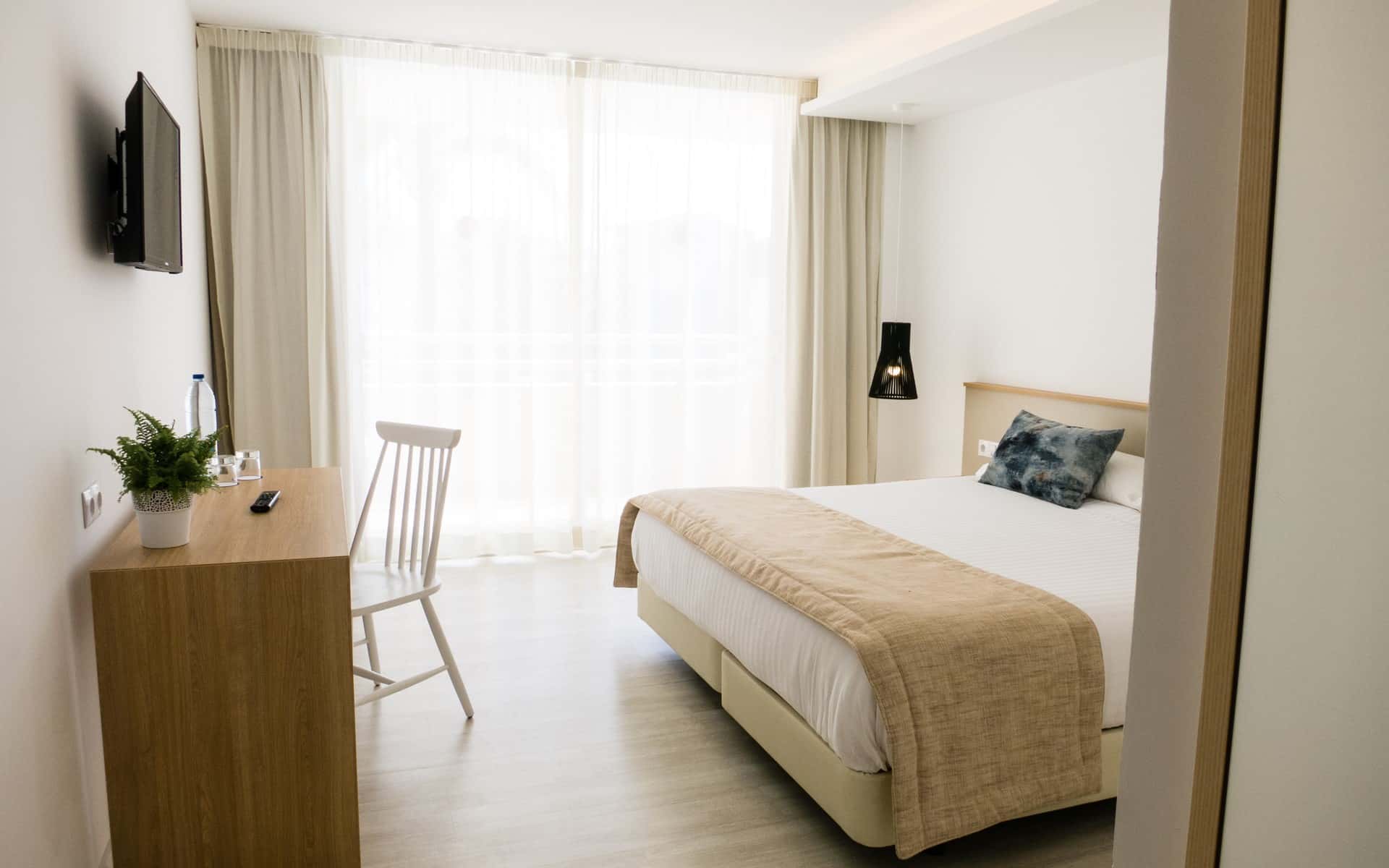 Globales Cala Bona Suites - zdjęcie 10