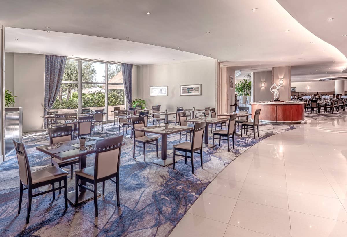 Radisson Blu Golden Sands Resort - zdjęcie 28