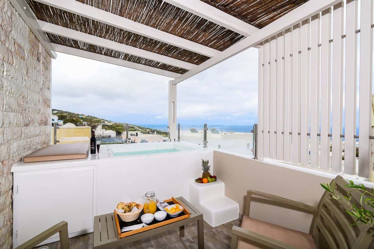 Suite Home Santorini - zdjęcie 1