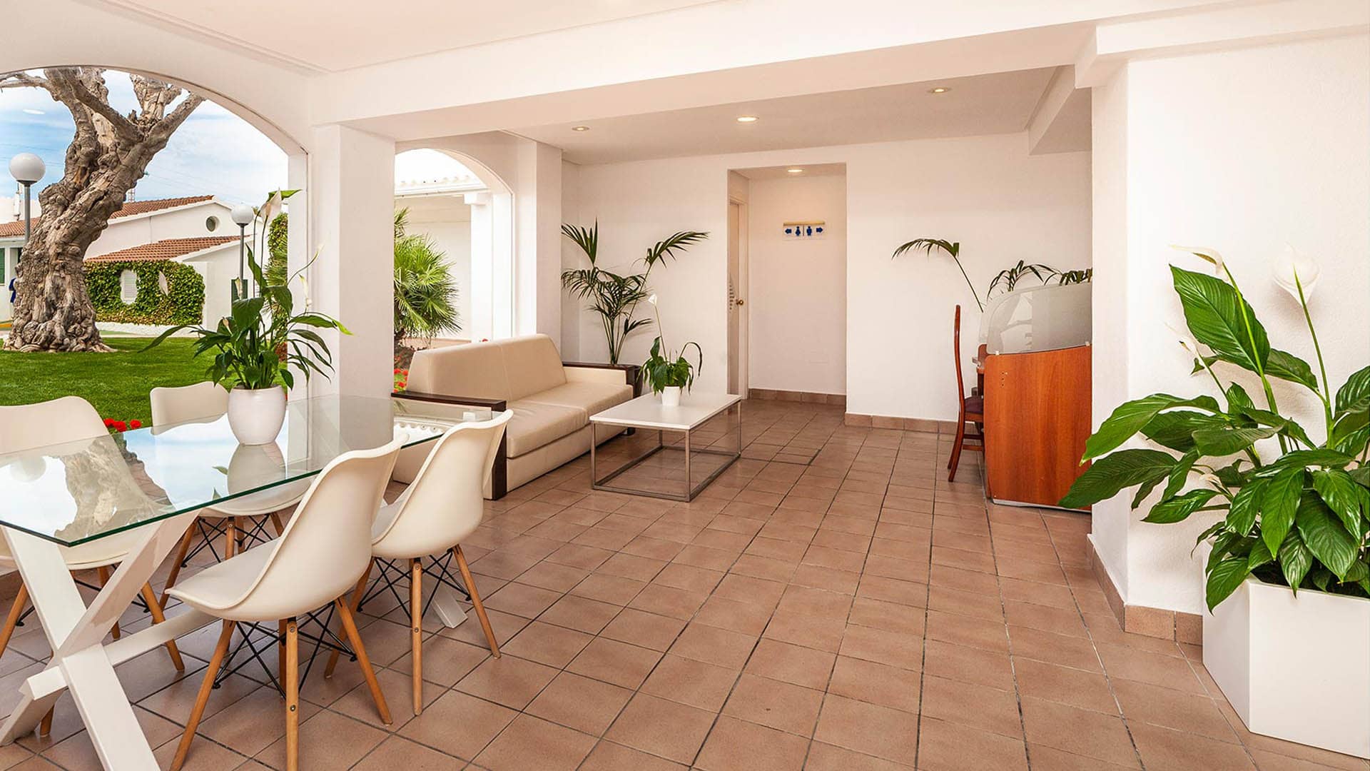 Hotel Globales Calan Blanes - zdjęcie 9