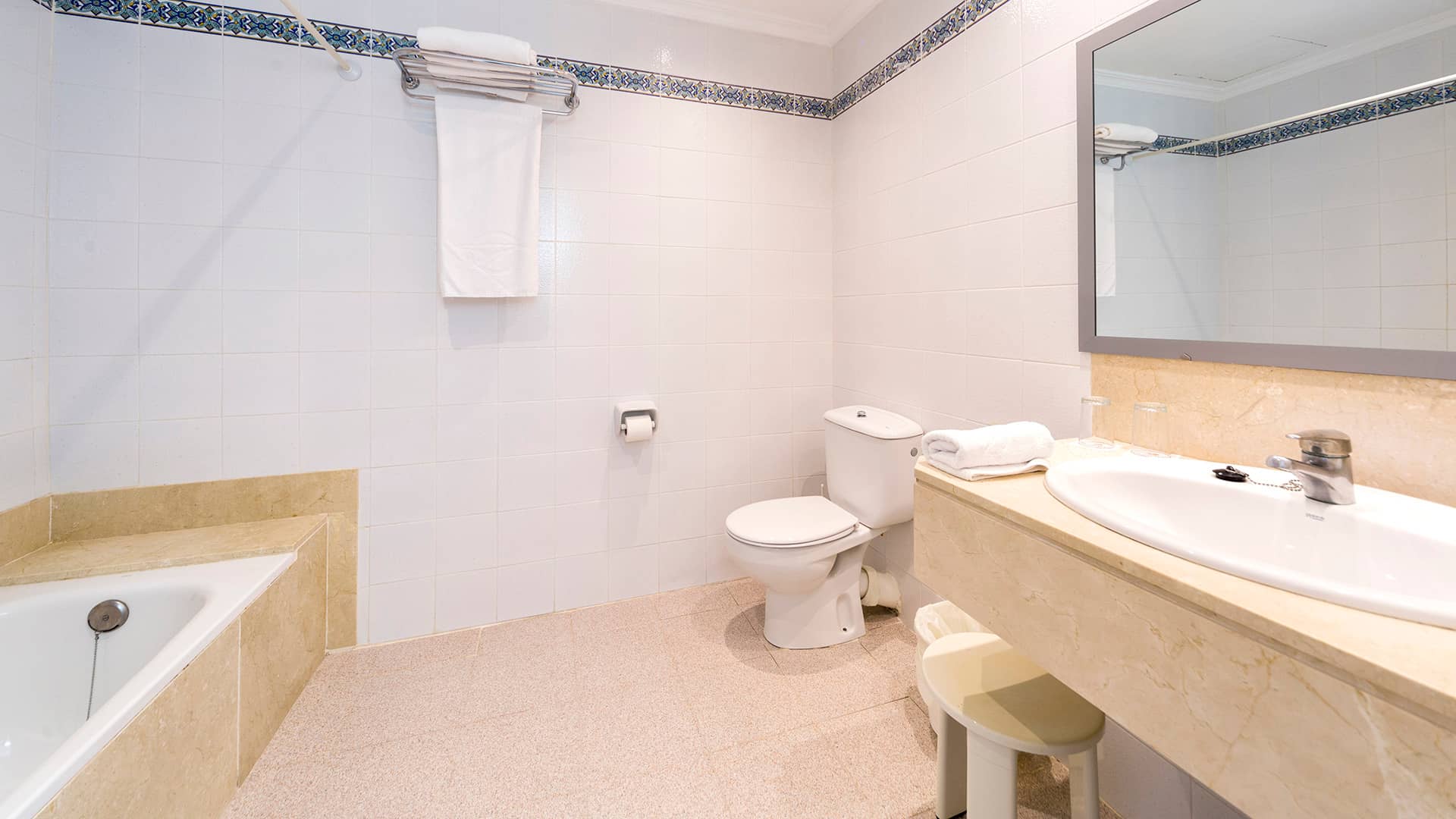 Hotel Globales Calan Blanes - zdjęcie 15