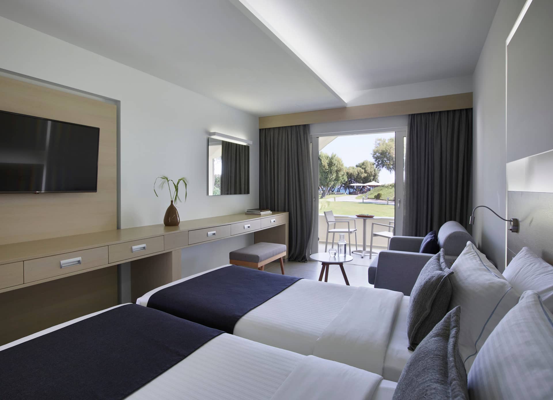 NEPTUNE LUXURY RESORT - zdjęcie 7