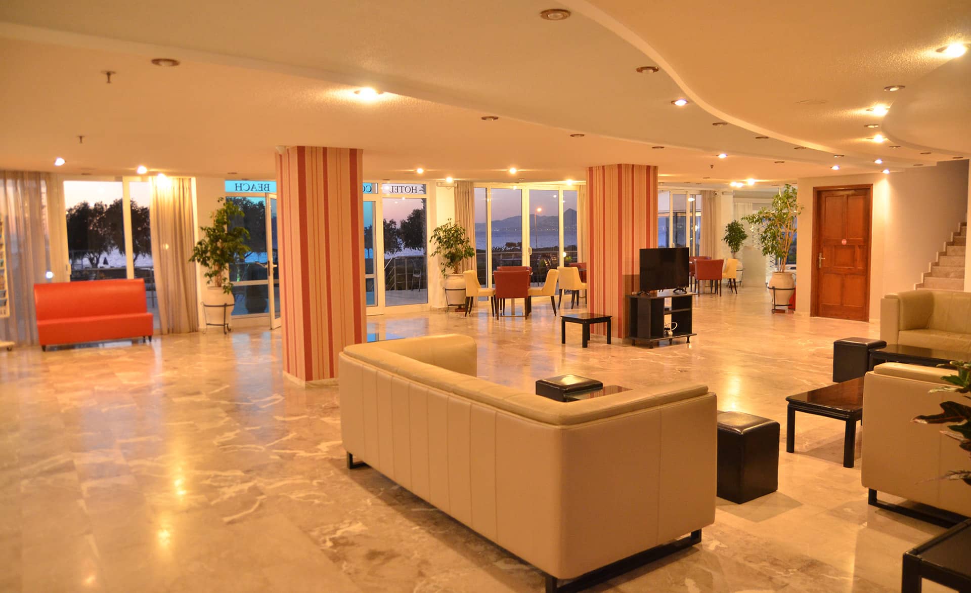 Costa Angela Seaside Resort - zdjęcie 32