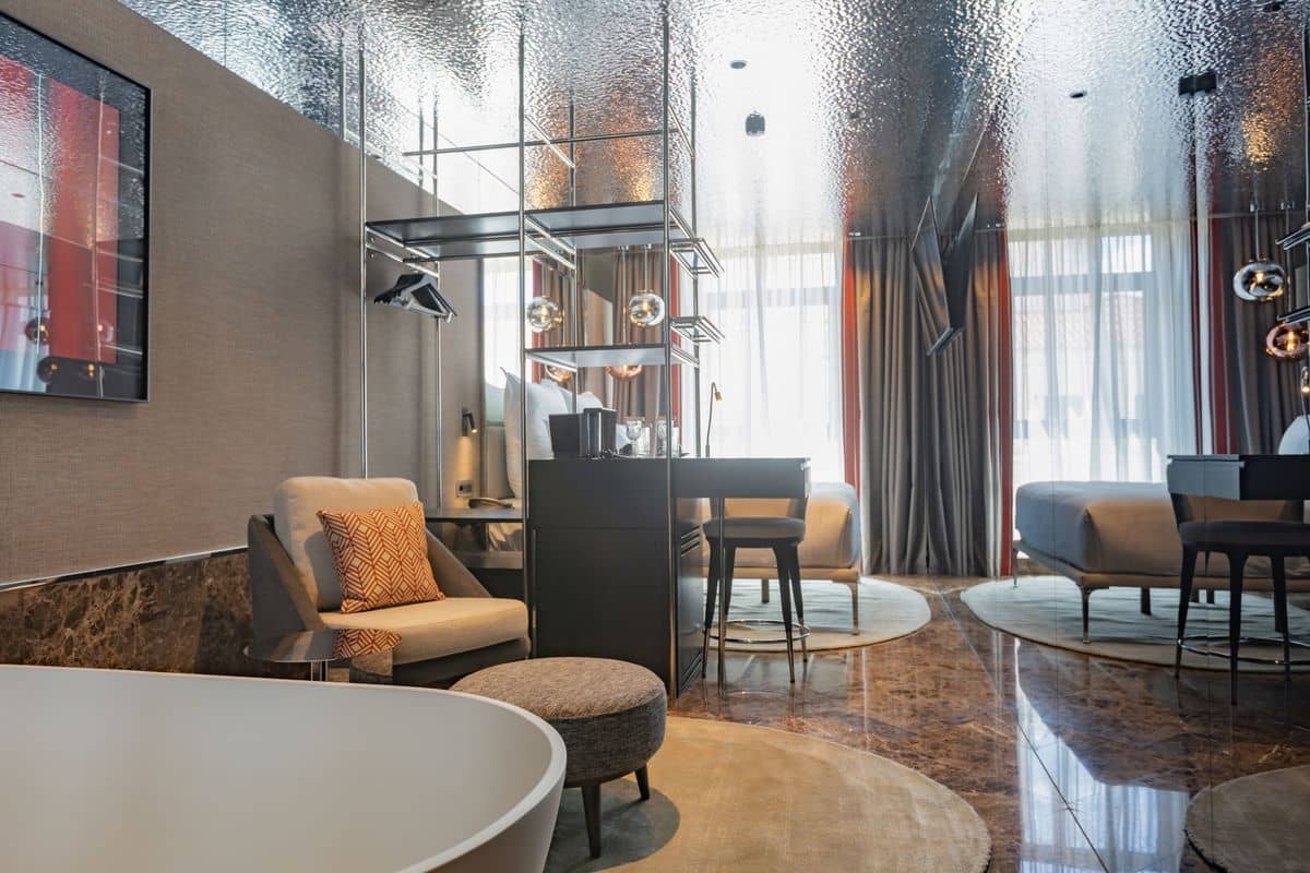 Adia Aluma Athens, Curio Collection by Hilton - zdjęcie 42