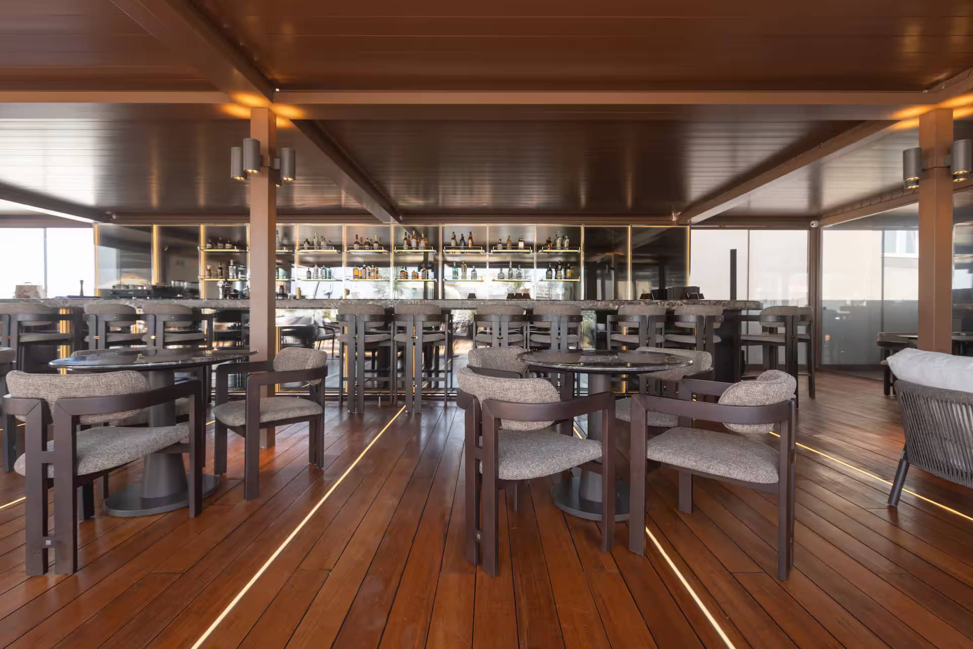 Adia Aluma Athens, Curio Collection by Hilton - zdjęcie 36