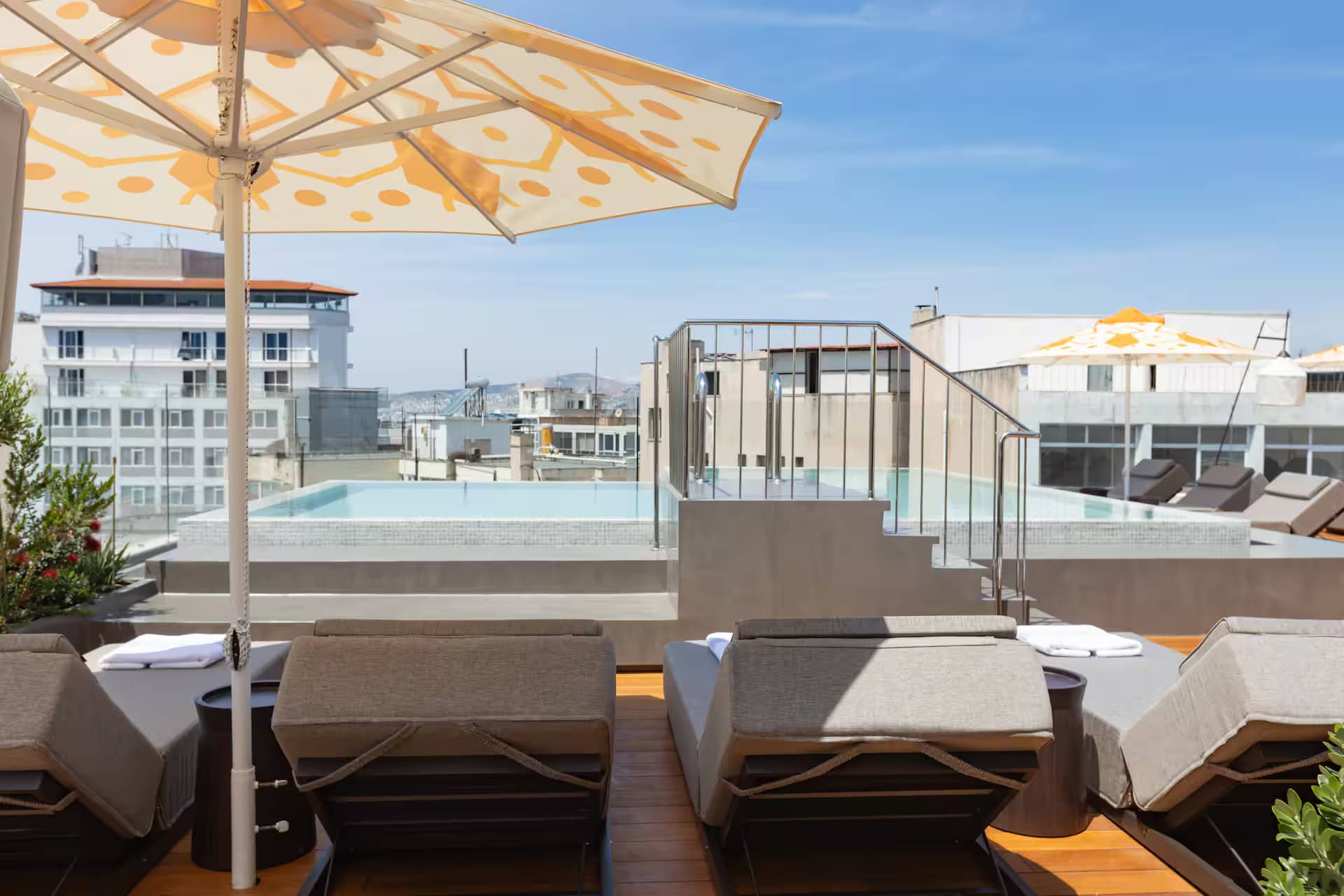 Adia Aluma Athens, Curio Collection by Hilton - zdjęcie 3