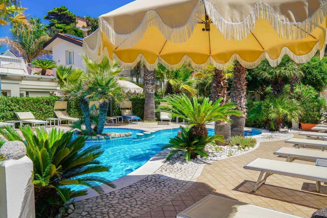 BAIA DEL GODANO RESORT - zdjęcie 3