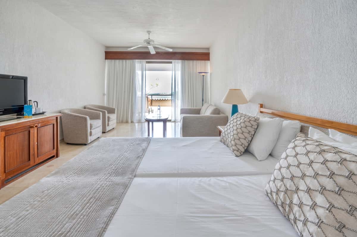 Coral Beach Hotel and Resort - zdjęcie 18
