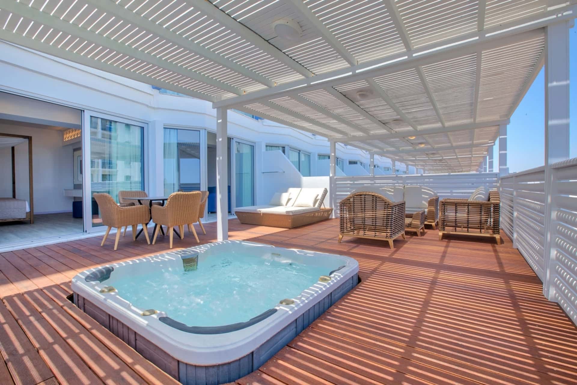 Lordos Beach Hotel & Spa - zdjęcie 11